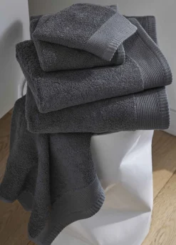 Asciugamano degli ospiti in puro cotone 520 gsm