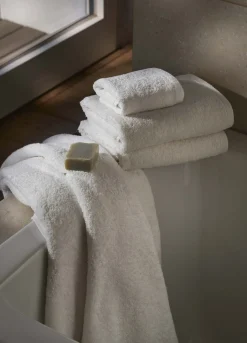 Asciugamano ospite tinta unita puro cotone