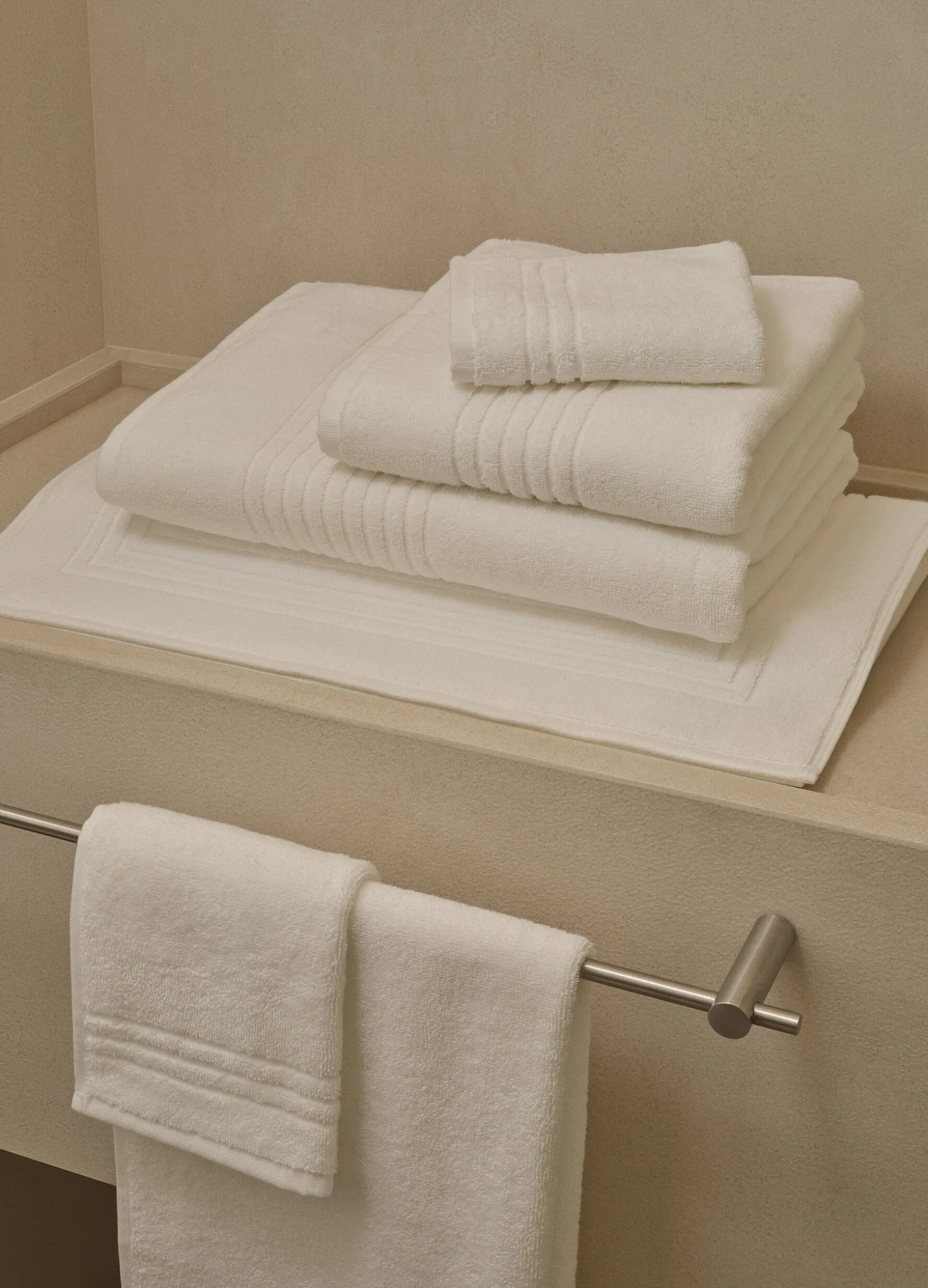 Asciugamano per gli ospiti in puro cotone