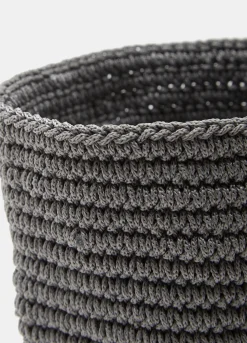 Cesto portaoggetti in tessuto intrecciato