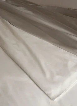 Lenzuolo a 2 piazze in raso di puro cotone tc223