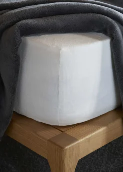 Lenzuolo a due piazze con angoli in cotone leggero