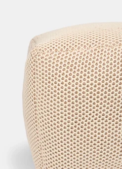 Pouf quadrato a maglia