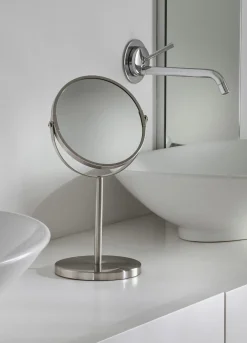 Specchio con piedistallo in acciaio