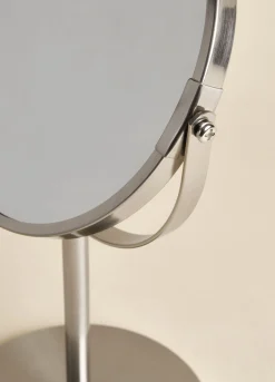 Specchio con piedistallo in acciaio