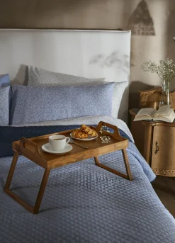 Tavolino da colazione in legno