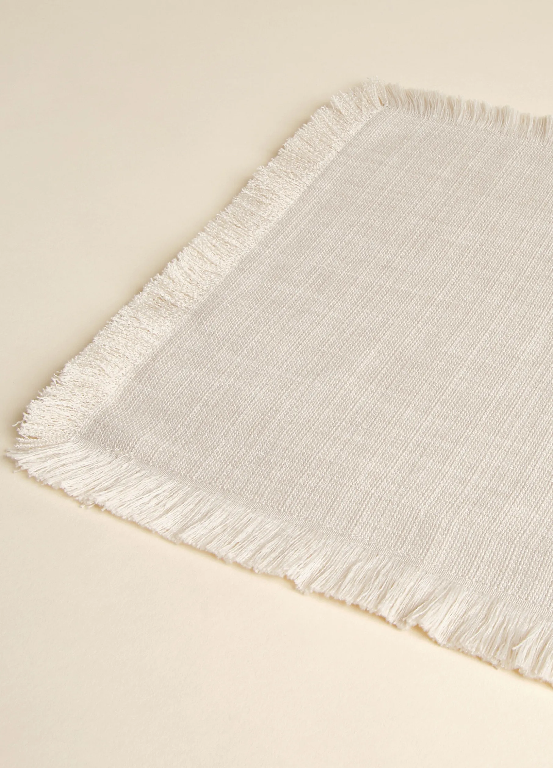 Tovaglietta antimacchia con frange