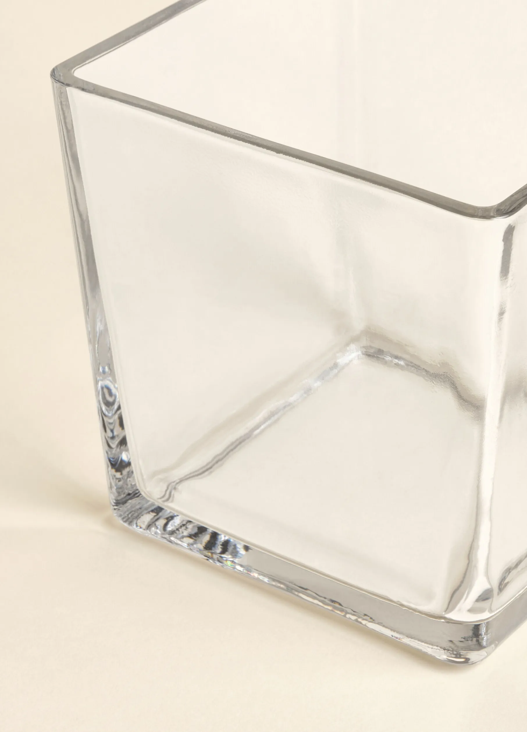 Vaso squadrato piccolo in vetro spesso
